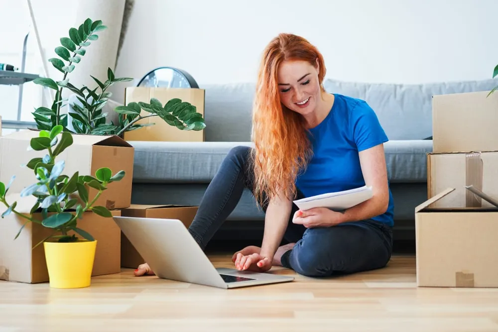 On-campus vs off-campus housing